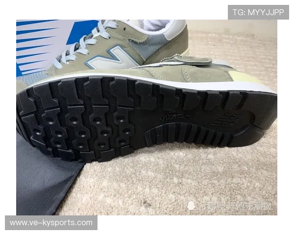 New Balance:复古跑鞋的复兴,new balance 复古鞋 New Balance:复古跑鞋的复兴,new balance 复古鞋