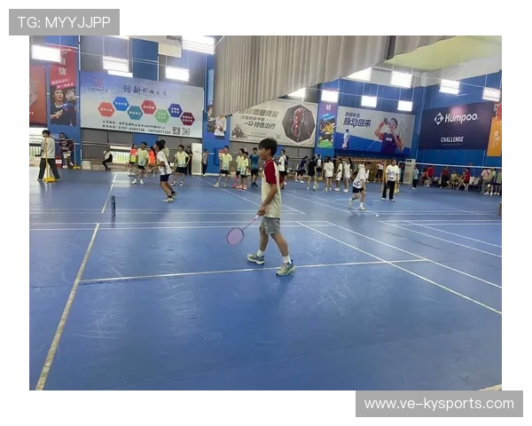 羽毛球训练营建立青少年训练分级体系促进循序成长,青少年羽毛球等级 羽毛球训练营建立青少年训练分级体系促进循序成长,青少年羽毛球等级